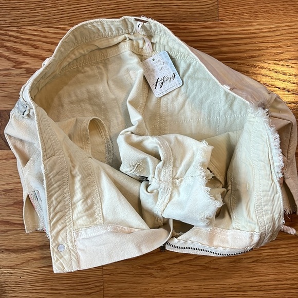 Free People Patchwork Distressed Cotton/Linen Drawstring Shorts Size 2 NWT - Picture 9 of 11